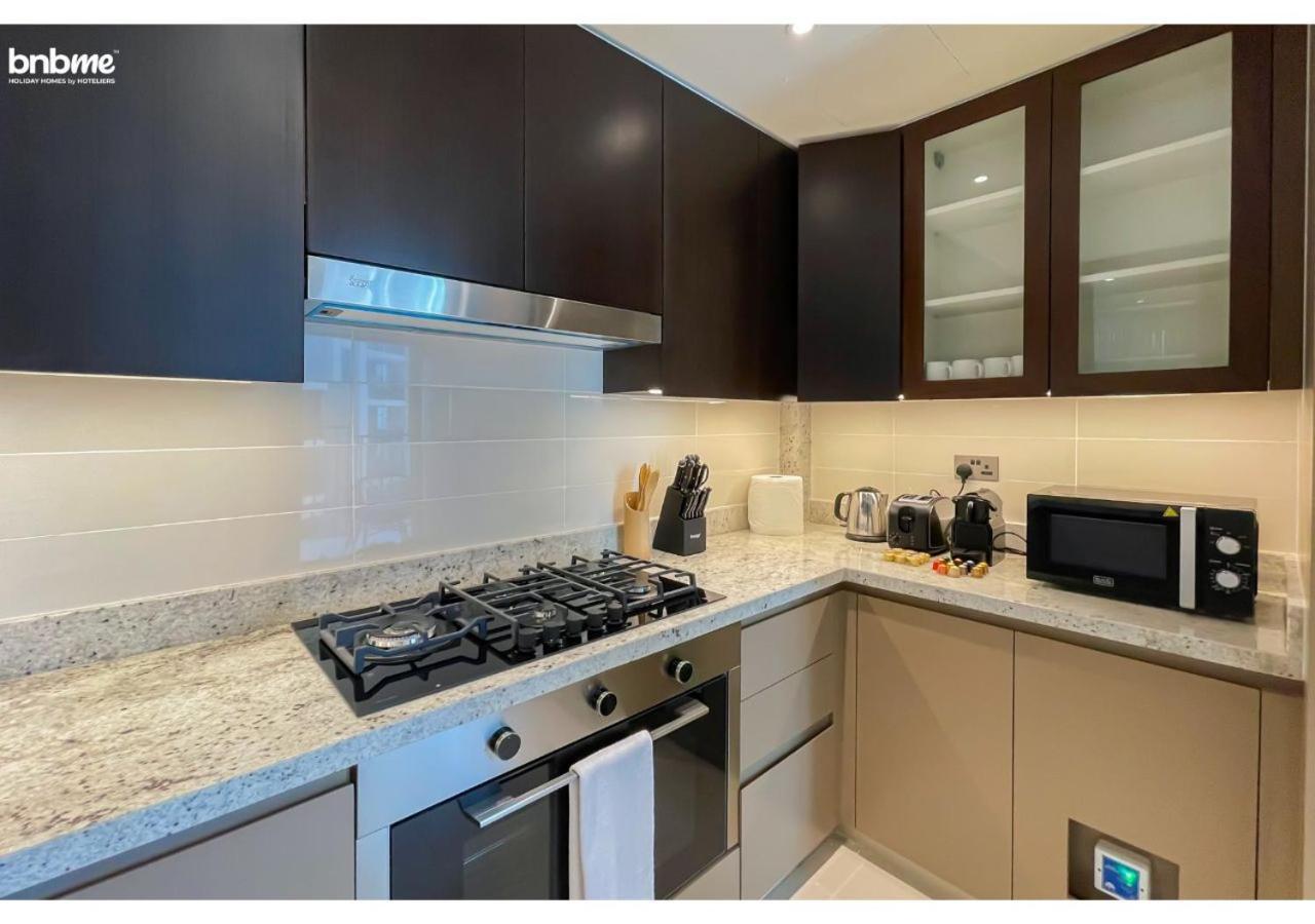 Bnbme - Boulevard Heights Daire Dubai Dış mekan fotoğraf