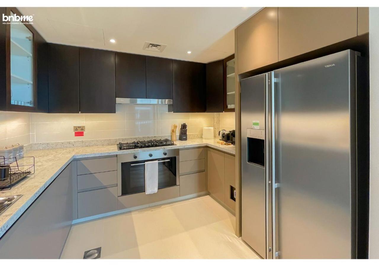Bnbme - Boulevard Heights Daire Dubai Dış mekan fotoğraf