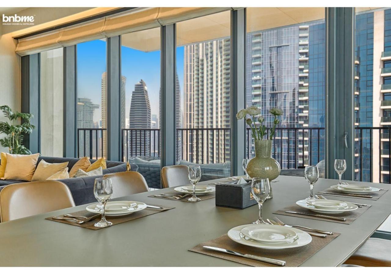 Bnbme - Boulevard Heights Daire Dubai Dış mekan fotoğraf