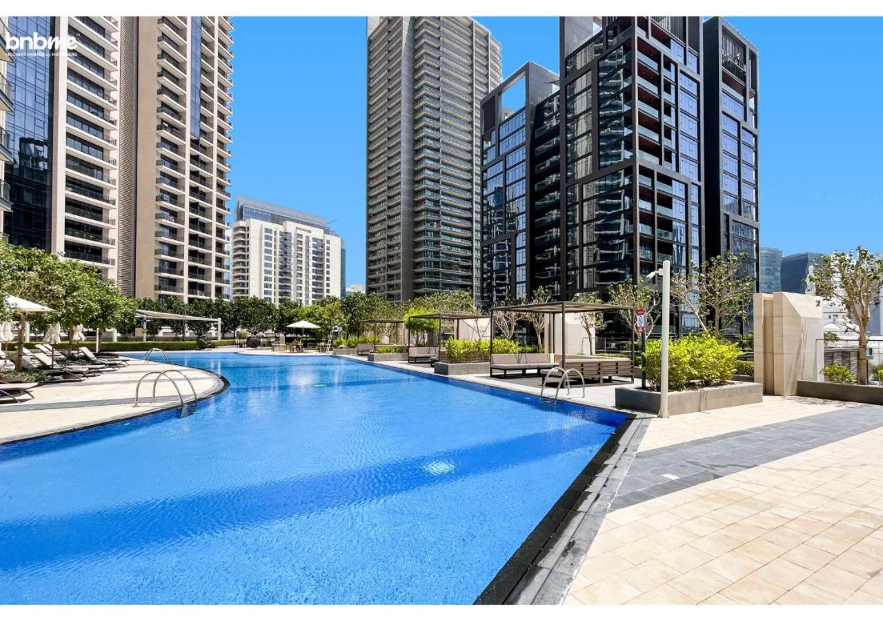 Bnbme - Boulevard Heights Daire Dubai Dış mekan fotoğraf